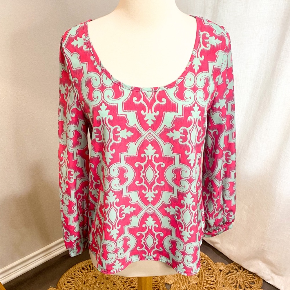 BTQ PEACH LOVE CREAM CALIFORNIA Patterned Blouse